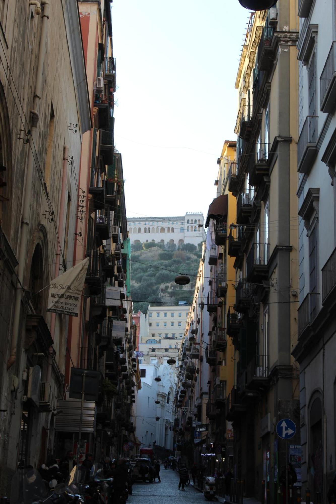 Blackwoody Contemporary Rooms - Napoli Centro Storico Via Toledo Zewnętrze zdjęcie